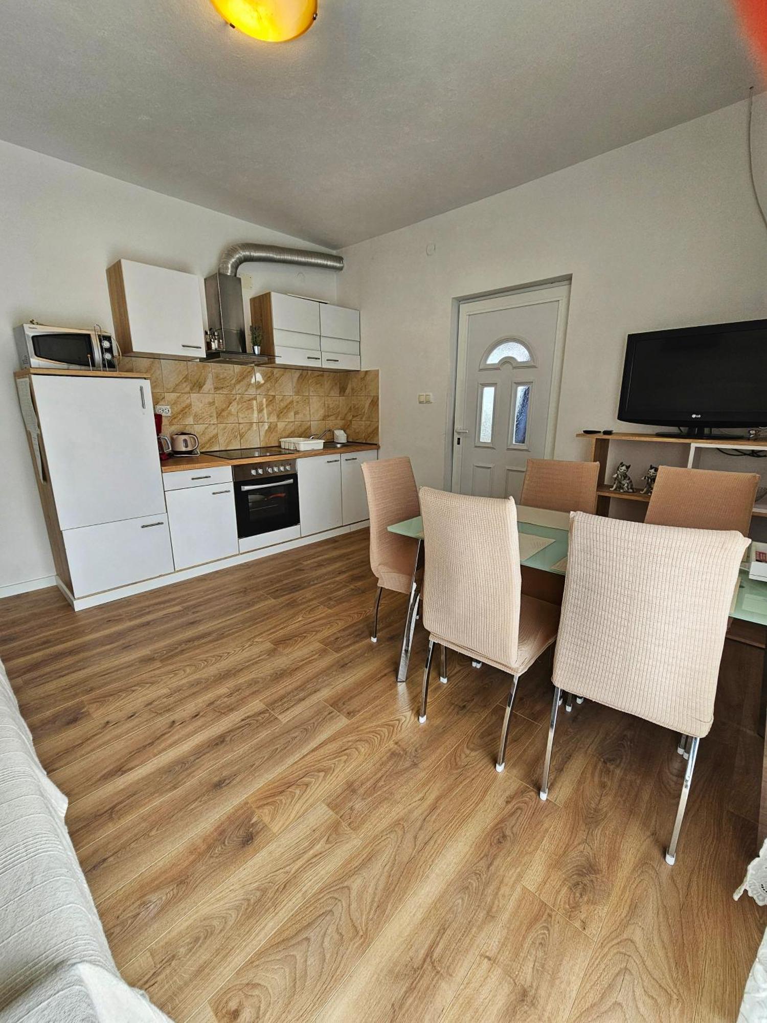 Apartments Plejic Seget Vranjica Zewnętrze zdjęcie